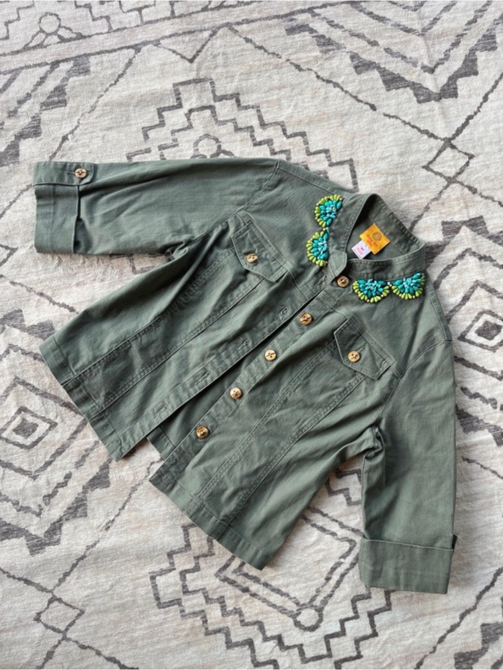 Women’s Olive Green Embroidered Collar Jacket